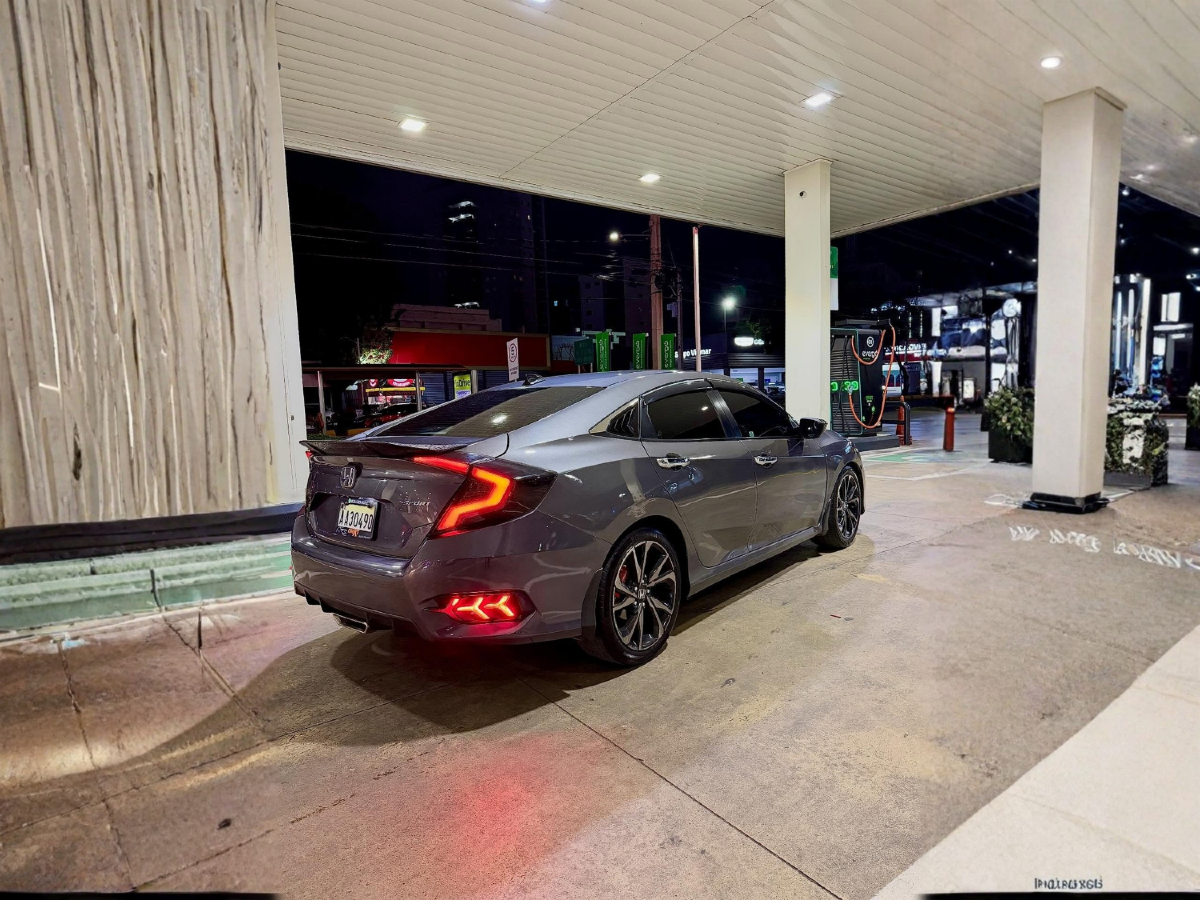 Honda Civic Sport 2020
